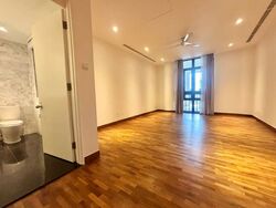 The Colonnade (D10), Condominium #593157431